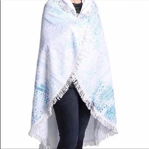 DSW beach day blanket